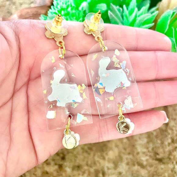 Pascal Acrylic Dangle Earrings - Picture 4 of 4